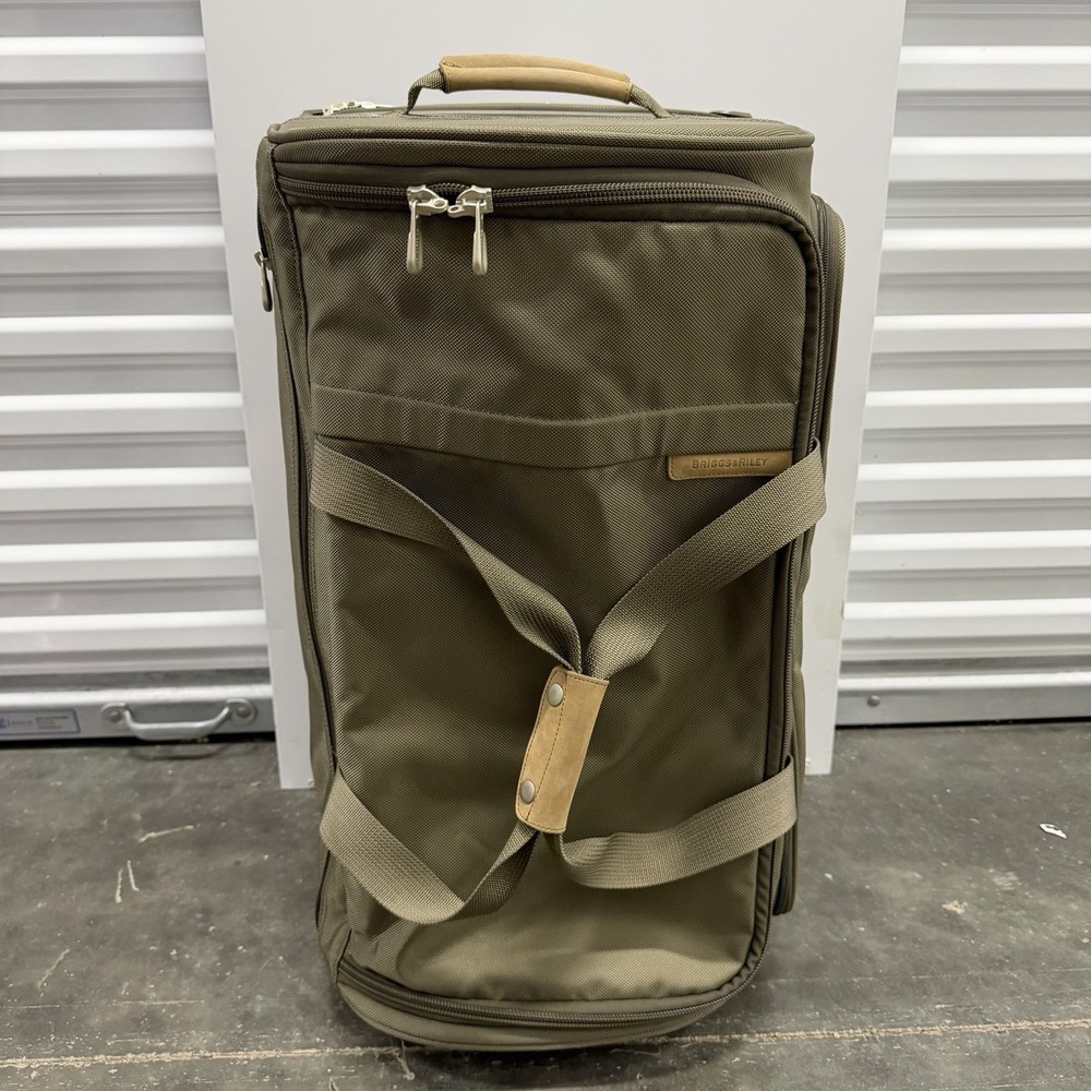 Briggs & Riley Baseline 27" Rolling Duffel Bag Checked Luggage Olive Green Cargo